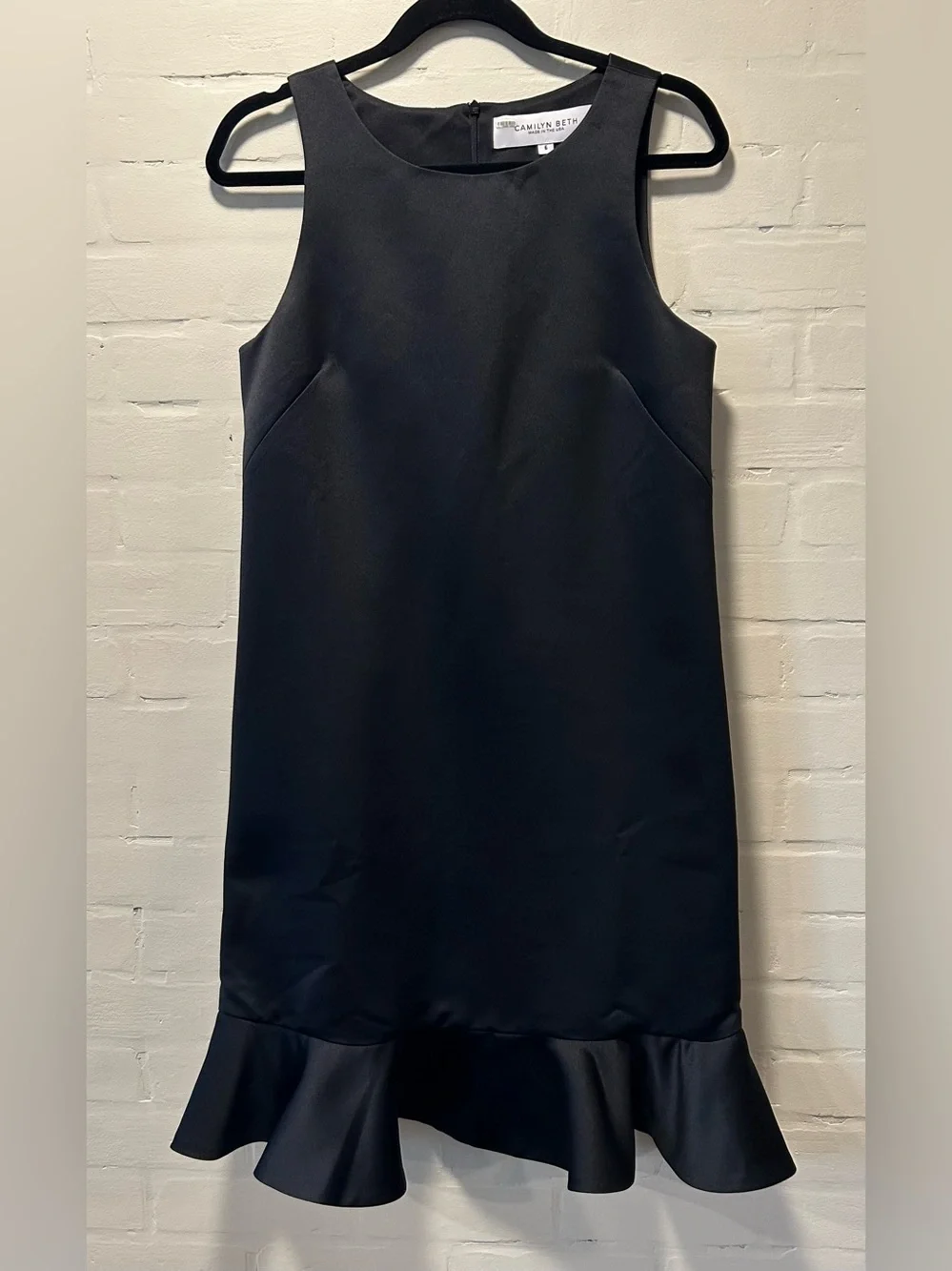 Camilyn Beth Sasha Black Satin Ruffle Flounce Hem Mini Dress Size 6 - Picture 4 of 9